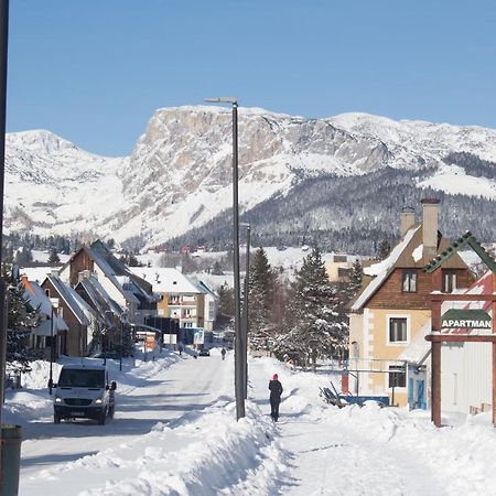 Monte Pino Lux Apartments Žabljak Esterno foto