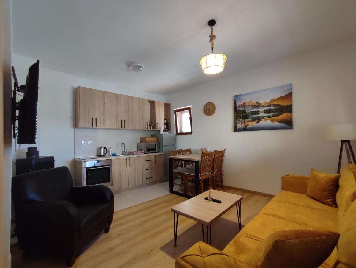 Monte Pino Lux Apartments Žabljak Esterno foto